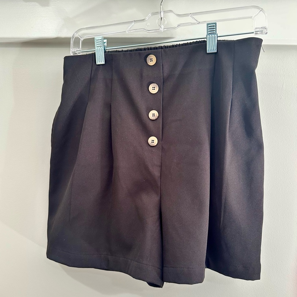 Elodie Black High Waist Button Shorts